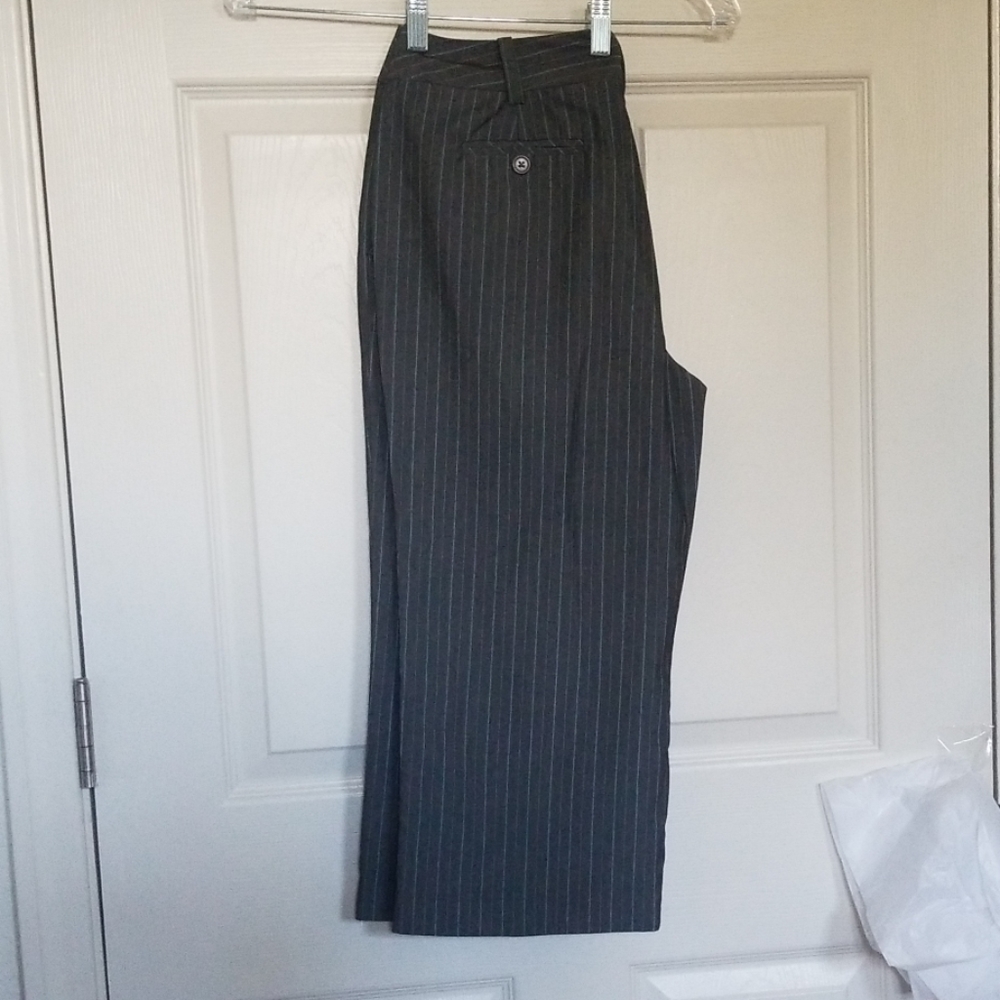 LARRY LEVINE PETITE STRETCH PANTS